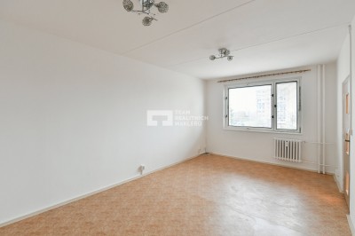 nabízí, pronájem, byty 2+1 Průběžná 606, Milovice - Mladá