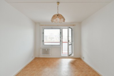 nabízí, pronájem, byty 2+1 Průběžná 606, Milovice - Mladá