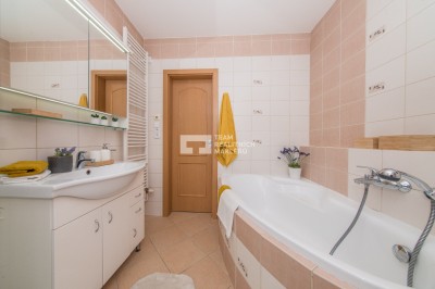 Prodej, Rodinné domy,  120m2 - Hovorčovice