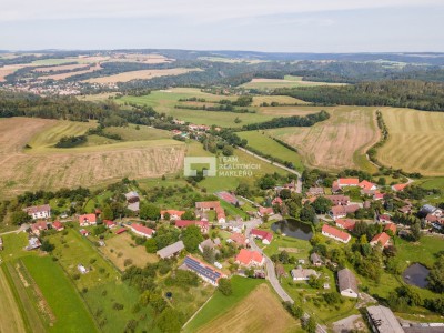 Stavební pozemek v Choceradech