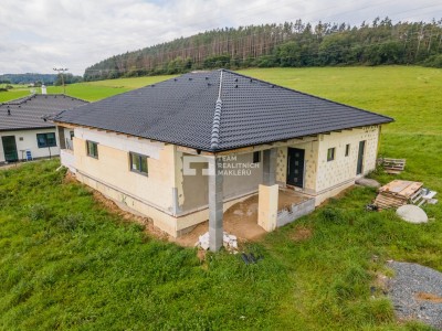 Prodej, Rodinné domy,  148 m2 - Čím