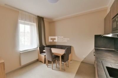 Pronájem, Byty 1+1, 28 m2 - Praha - Střížkov
