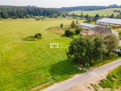 Stavební pozemek o výměře 1 048 m2, Černá v Pošumaví