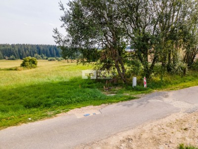 Stavební pozemek o výměře 1 048 m2, Černá v Pošumaví