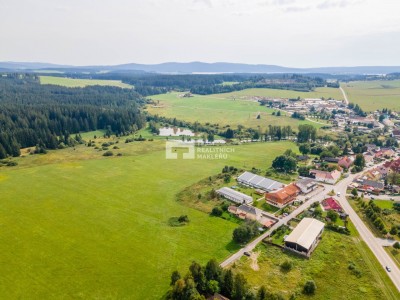 Stavební pozemek o výměře 1 048 m2, Černá v Pošumaví