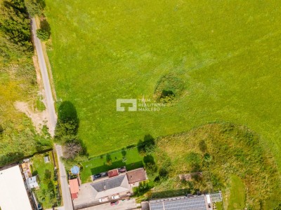 Stavební pozemek o výměře 1 048 m2, Černá v Pošumaví