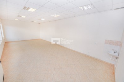 Pronájem, Obchodní prostory, 45 m2 - Benešov
