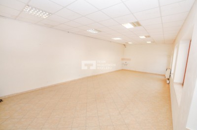 Pronájem, Obchodní prostory, 45 m2 - Benešov