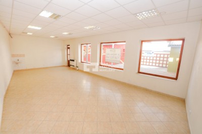 Pronájem, Obchodní prostory, 45 m2 - Benešov