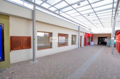 Pronájem, Obchodní prostory, 45 m2 - Benešov