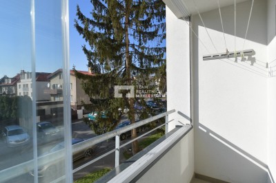 Pronájem, Byty 2+1,  51m2 - Praha - Strašnice