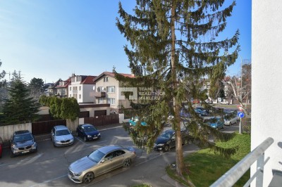 Pronájem, Byty 2+1,  51m2 - Praha - Strašnice