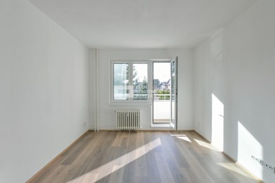 Pronájem, Byty 2+1,  51m2 - Praha - Strašnice