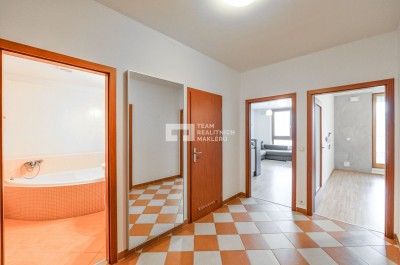 Byt 2+kk v Uhříněvsi