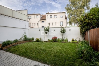 Bytový dům, Praha 8 - Kobylisy