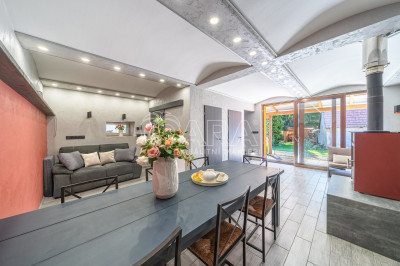 Výjimečný rodinný dům 280 m², Ondřejov