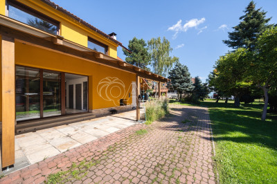 Výjimečný rodinný dům 280 m², Ondřejov
