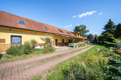 Výjimečný rodinný dům 280 m², Ondřejov