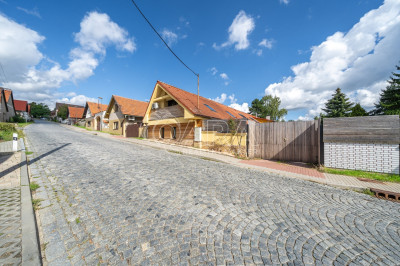 Výjimečný rodinný dům 280 m², Ondřejov