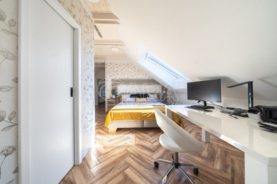 Výjimečný rodinný dům 280 m², Ondřejov