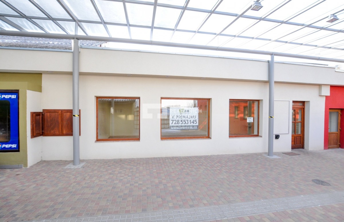 Pronájem, Obchodní prostory, 45 m2 - Benešov
