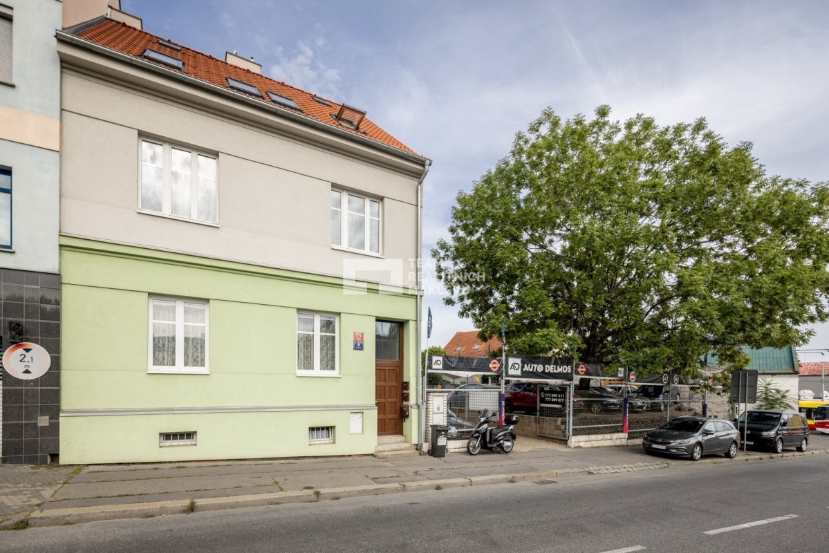 Bytový dům, Praha 8 - Kobylisy