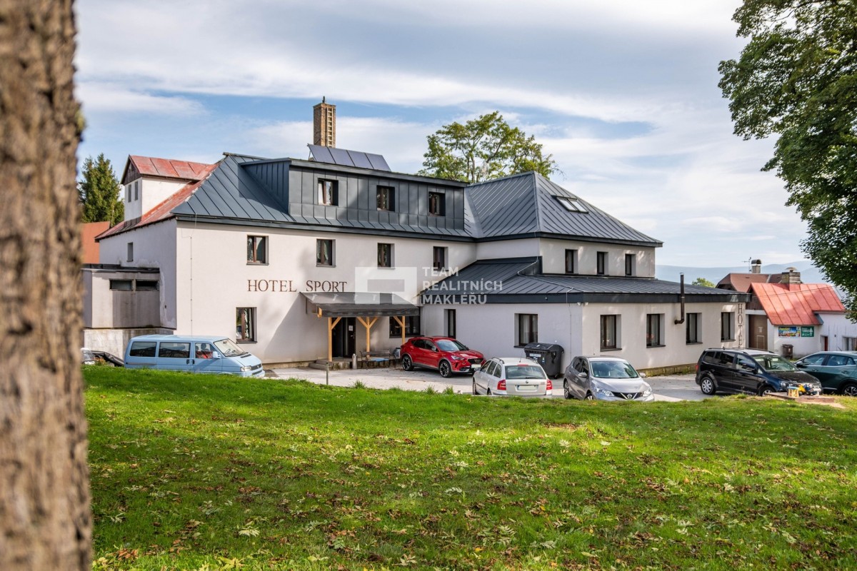Prodej, Ubytování, 1100 m2 - Kořenov - Polubný