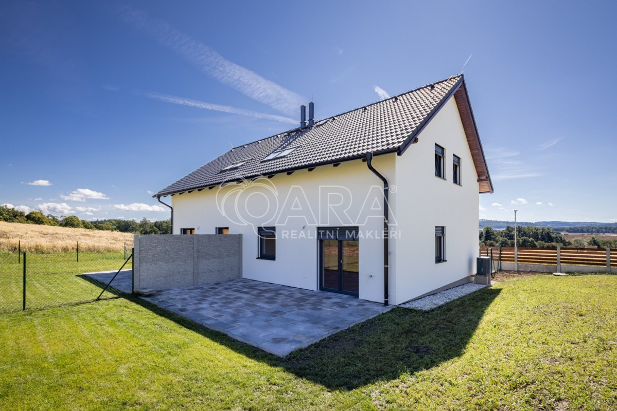 Prodej dvojdomku C, Benešov – Mariánovice